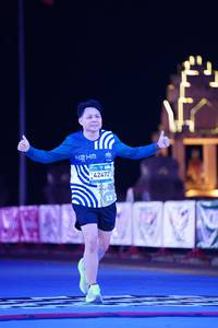 BIB: 
                            <button type="button" onclick="openModal(24112130)" class="btn btn-primary btn-sm float-right btn-popup" data-toggle="modal" data-target=".modal-high-quality">
                        <i class="fas fa-shopping-cart"></i> Add to Cart
                    </button>
                                            <button type="button" onclick="isThisMe(24112130, true)" class="btn btn-success btn-sm float-right btn-popup btn-isme hidden" data-toggle="tooltip" data-placement="bottom" title="นี่คือรูปของคุณใช่ไหม คลิกที่นี่เพื่อเอาเข้าอัลบั้ม">
                        <i class="fas fa-plus"></i> Add to album
                    </button>
                    <button type="button" onclick="isThisMe(24112130, false)" class="btn btn-warning btn-sm float-right btn-popup btn-isnotme hidden">
                        <i class="fas fa-ban"></i> Remove from album
                    </button>